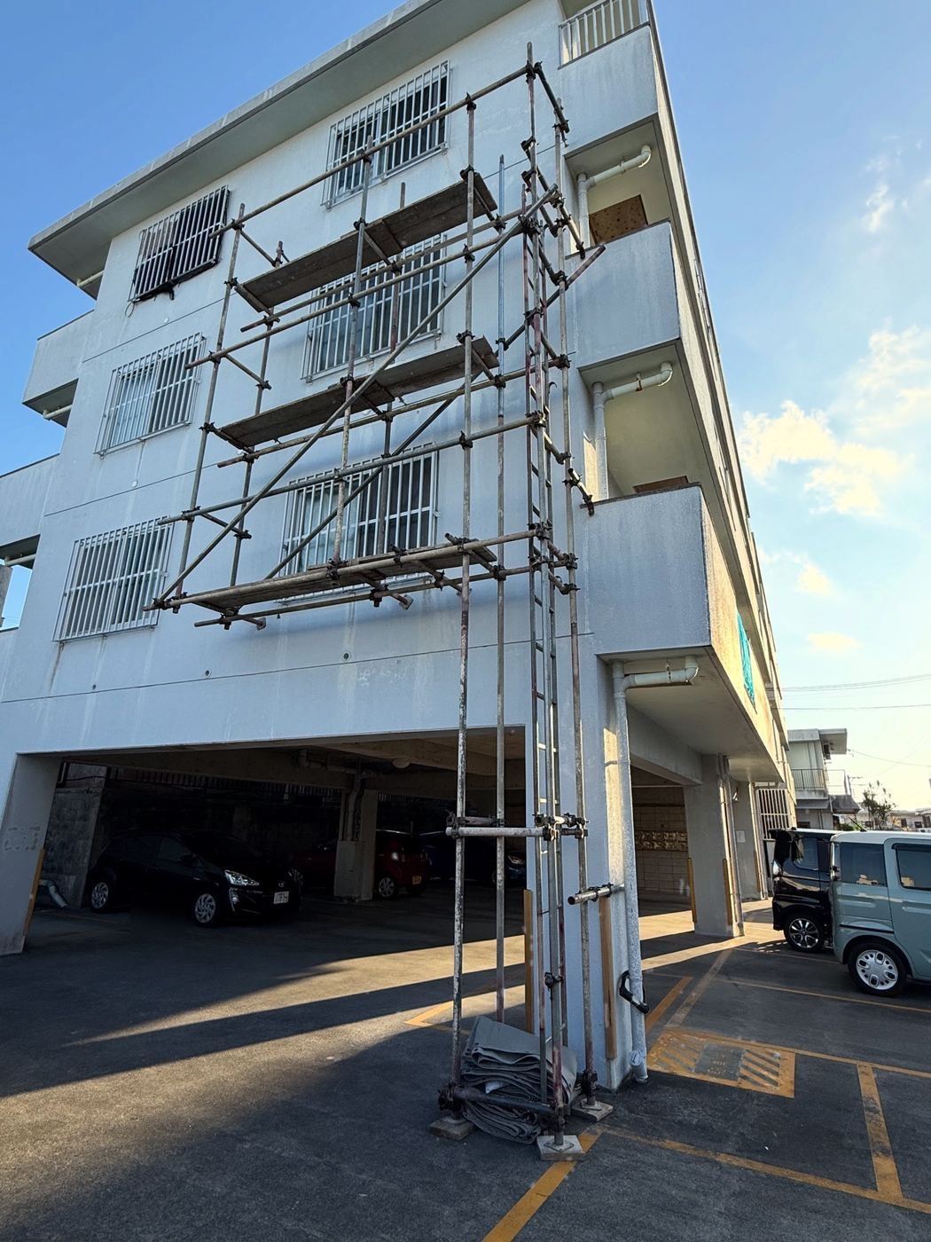 部分足場の施工写真